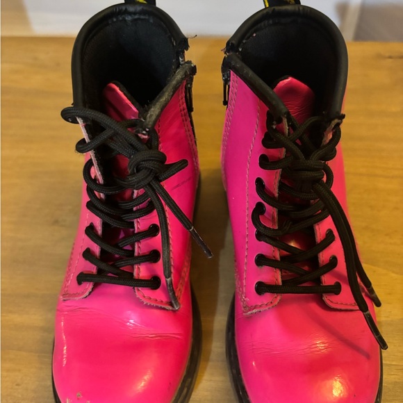 Hot Pink Patent Leather Dr Martens toddler combat boots size 10 - Picture 3 of 9